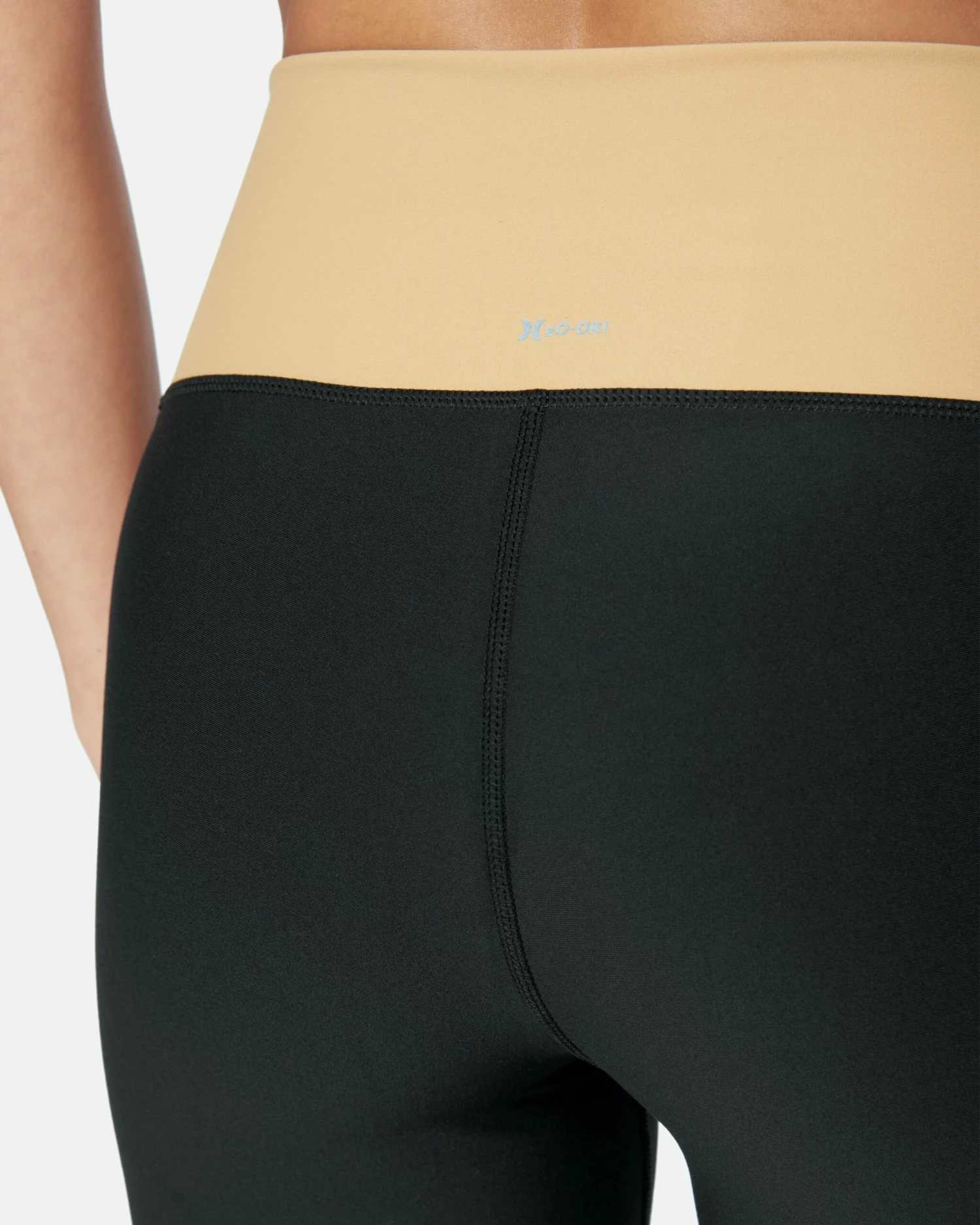 V-SHAPED COLORBLOCK LEGGING 8 V-SHAPED COLORBLOCK LEGGING - Image 6