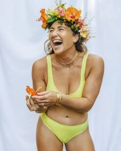 Crochet Mid Rise Cheeky Bottom