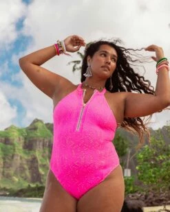 LoveShackFancy X Hurley - Eyelet Paisley Moderate One Piece 15 LoveShackFancy X Hurley - Eyelet Paisley Moderate One Piece -HURLEY Sales HLSFO102 COTTONCANDY 4