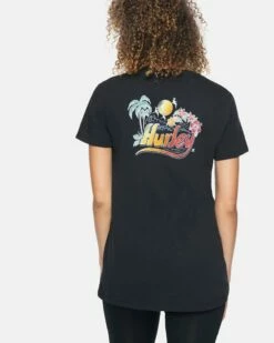 Retro Beach Perfect Short Sleeve Crew Tee -HURLEY Sales cq6402 black 3