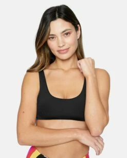 NASCAR REVERSIBLE SCOOP FRONT TOP -HURLEY Sales ht1276 black white 1